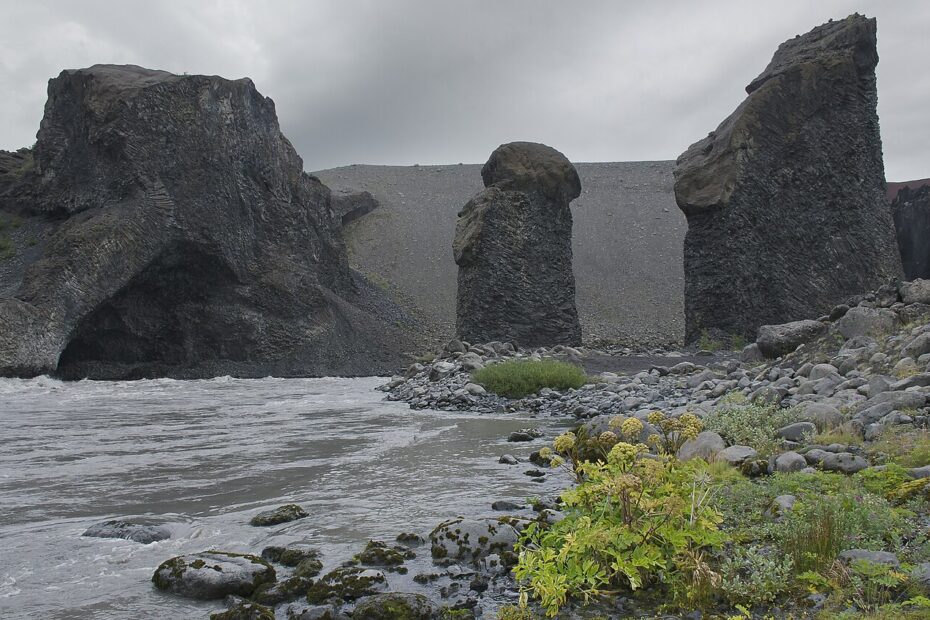 Karl og Kerling, les deux trolls pétrifiés de Jökulsárgljúfur en Islande