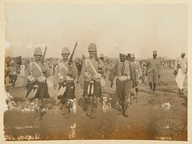 60 photographies historiques de l'armée anglo-égyptienne au Soudan lors de la bataille d' Omdurman 50 photographies historiques de larmee anglo egyptienne au soudan lors de la bataille domdurman 26 50-photographies-historiques-de-larmee-anglo-egyptienne-au-soudan-lors-de-la-bataille-domdurman-25