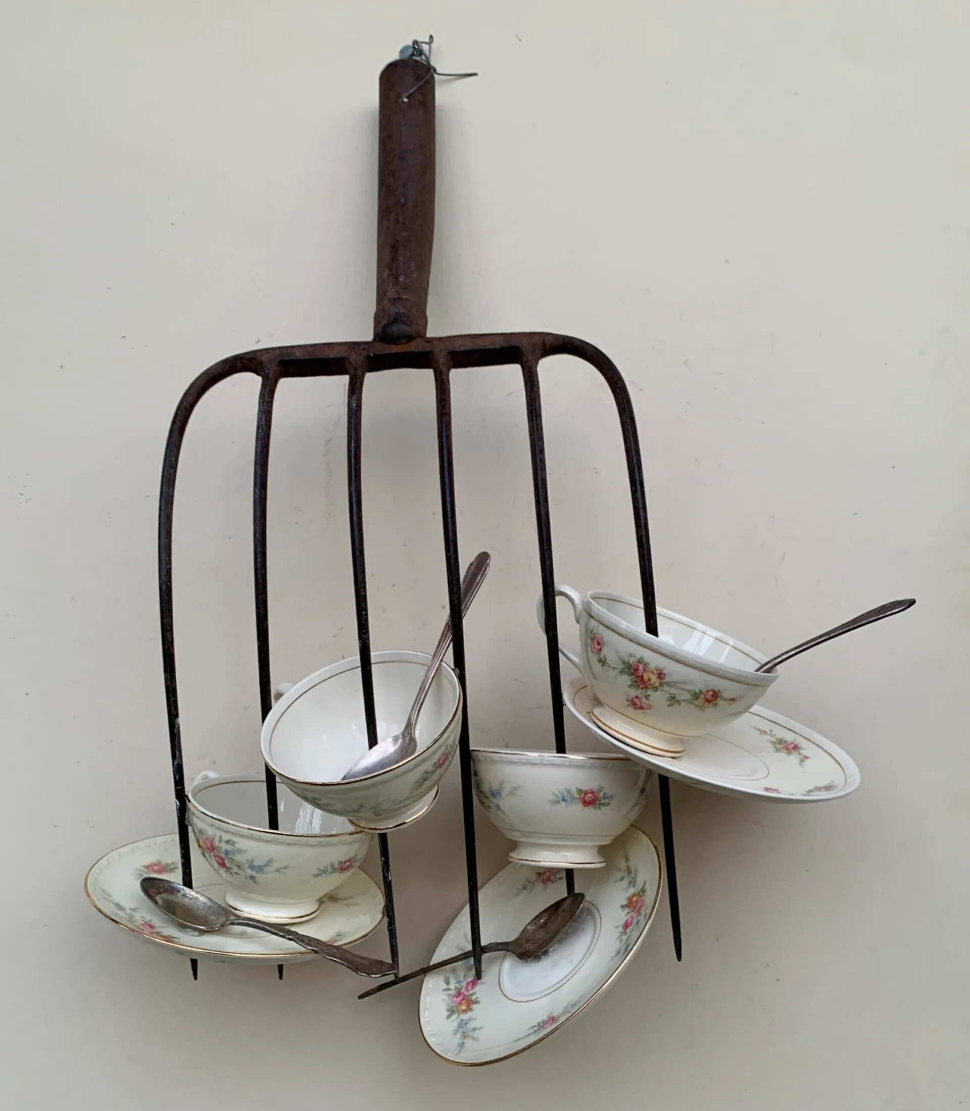 Porcelaine et barbelés porcelaine et barbeles kintsugi glenn taylor 9 porcelaine-et-barbeles-kintsugi-glenn-taylor-9