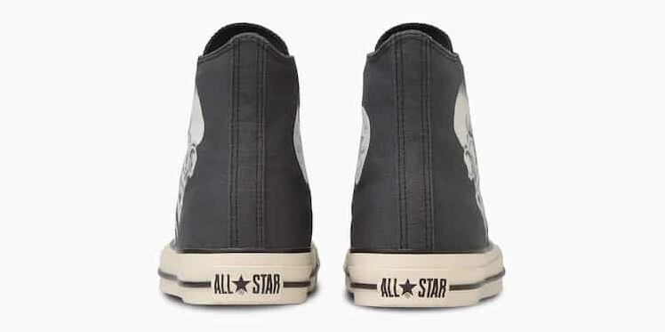 Des Converse La Grande Vague de Kanawaga et Takiyasha la sorcière et le fantôme du squelette des converse takiyasha la sorciere et le fantome du squelette Utagawa Kuniyoshi 5 des-converse-takiyasha-la-sorciere-et-le-fantome-du-squelette-Utagawa-Kuniyoshi-5