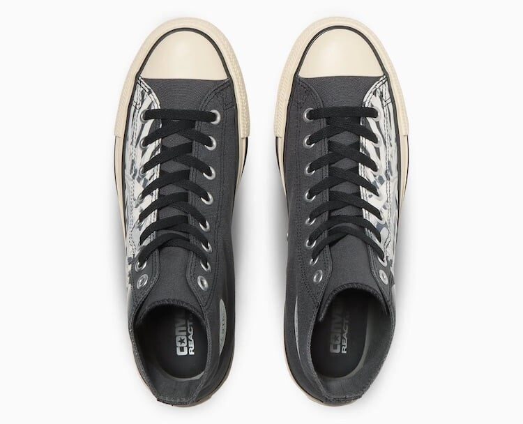 Des Converse La Grande Vague de Kanawaga et Takiyasha la sorcière et le fantôme du squelette des converse takiyasha la sorciere et le fantome du squelette Utagawa Kuniyoshi 6 des-converse-takiyasha-la-sorciere-et-le-fantome-du-squelette-Utagawa-Kuniyoshi-6