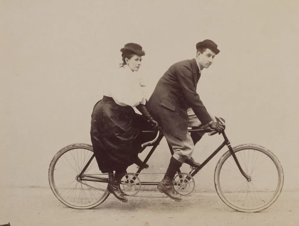 Des photos de cyclistes en tandem au XIXème siècle par Jules Beau des photos de cyclistes en tandem au xixeme siecle par jules beau 6 des-photos-de-cyclistes-en-tandem-au-xixeme-siecle-par-jules-beau-6