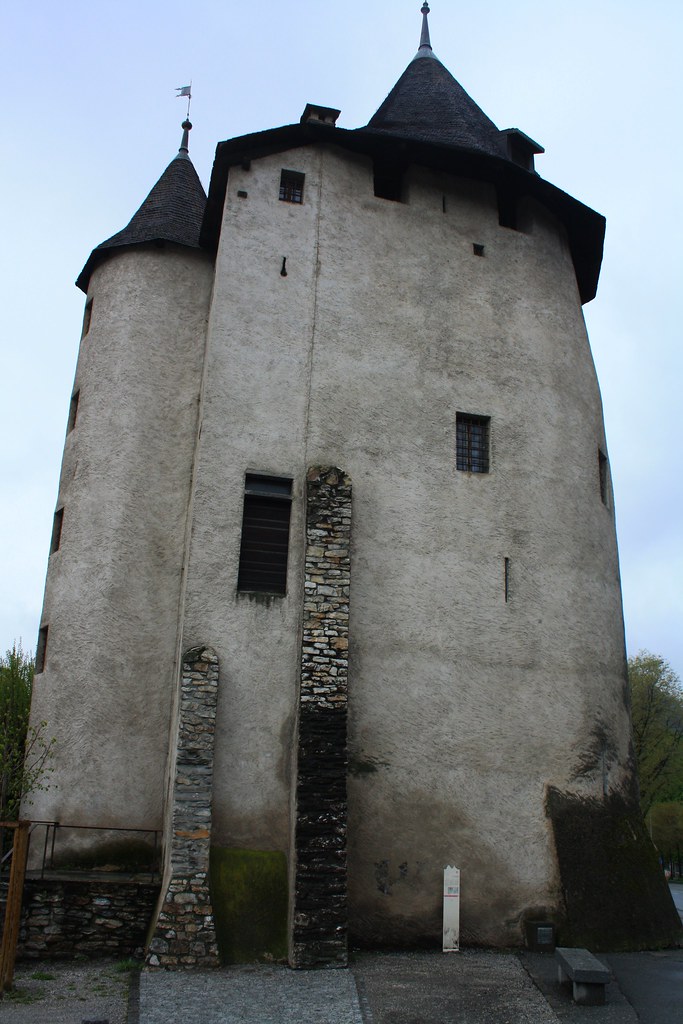 La Tour des Sorciers de Sion la tour des sorciers de sion suisse 3 la-tour-des-sorciers-de-sion-suisse-3