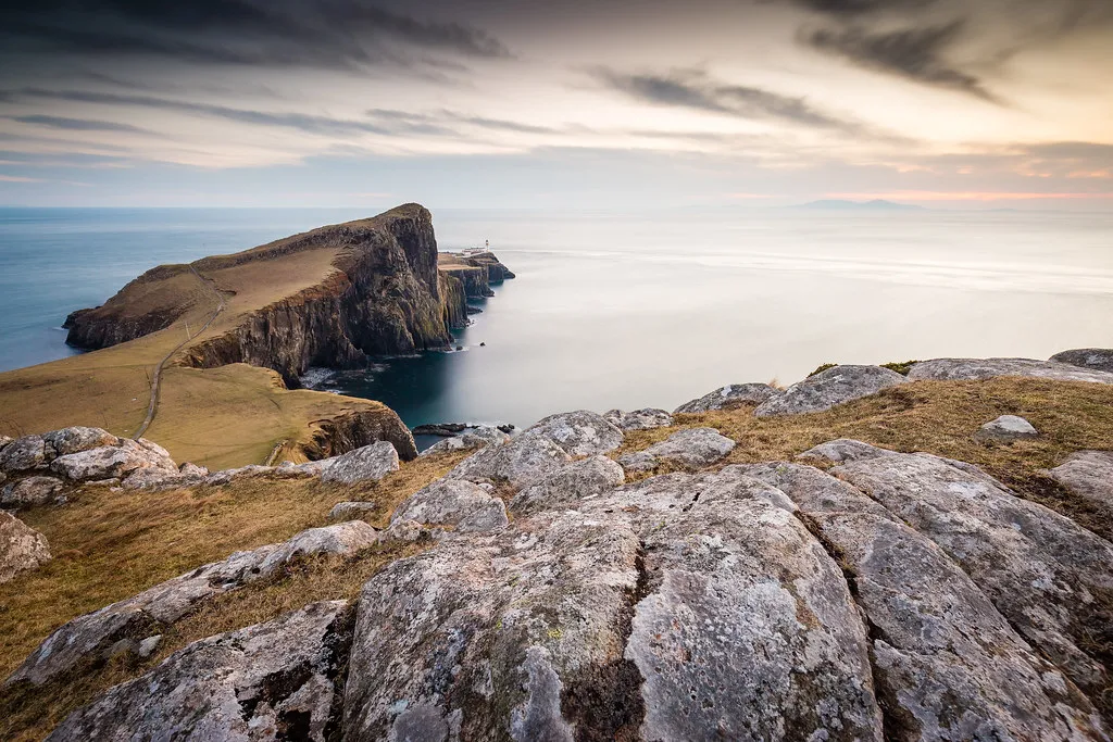 Le magnifique phare de Neist Point le magnifique phare de neist point lighthouse ile de sky ecosse 2 le-magnifique-phare-de-neist-point-lighthouse-ile-de-sky-ecosse-2