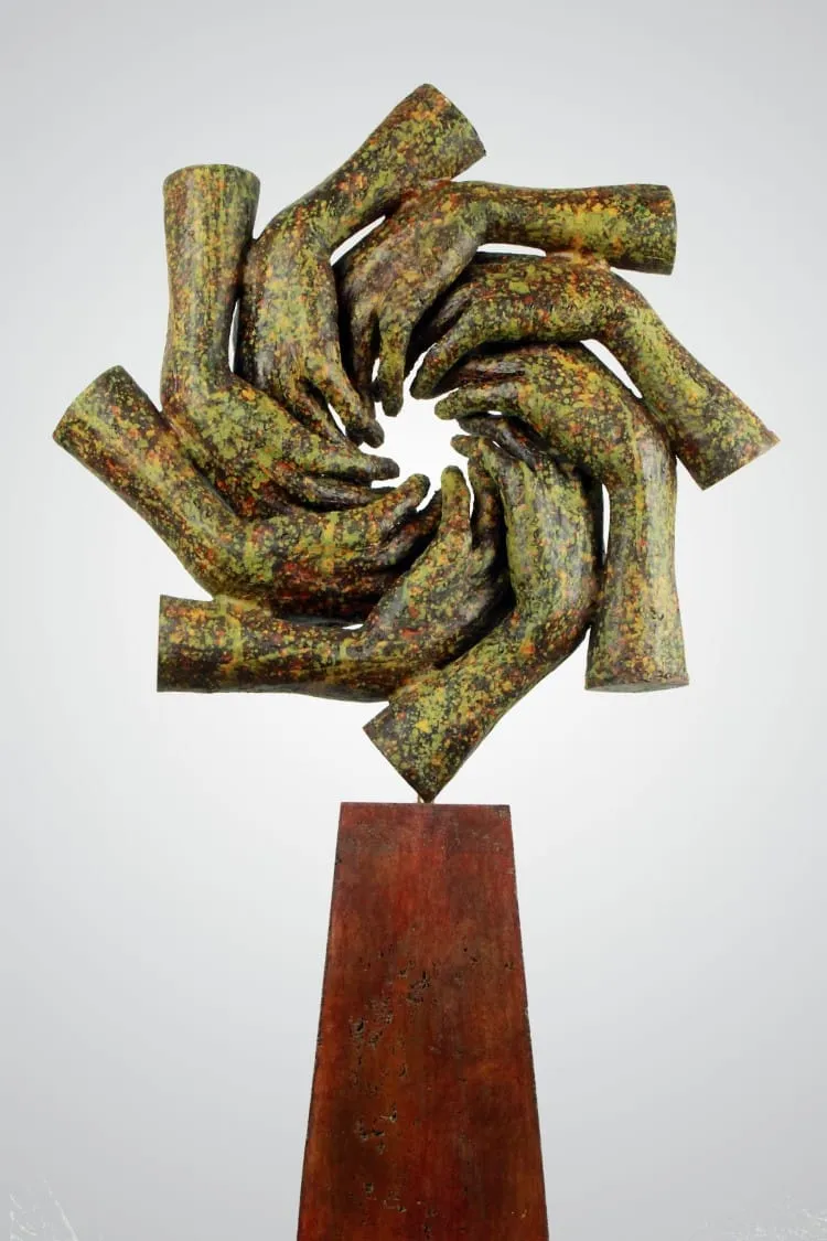 Les sculptures de tornades de mains de Anton Smit les sculptures de tornades de mains de anton smit 5 les-sculptures-de-tornades-de-mains-de-anton-smit-5