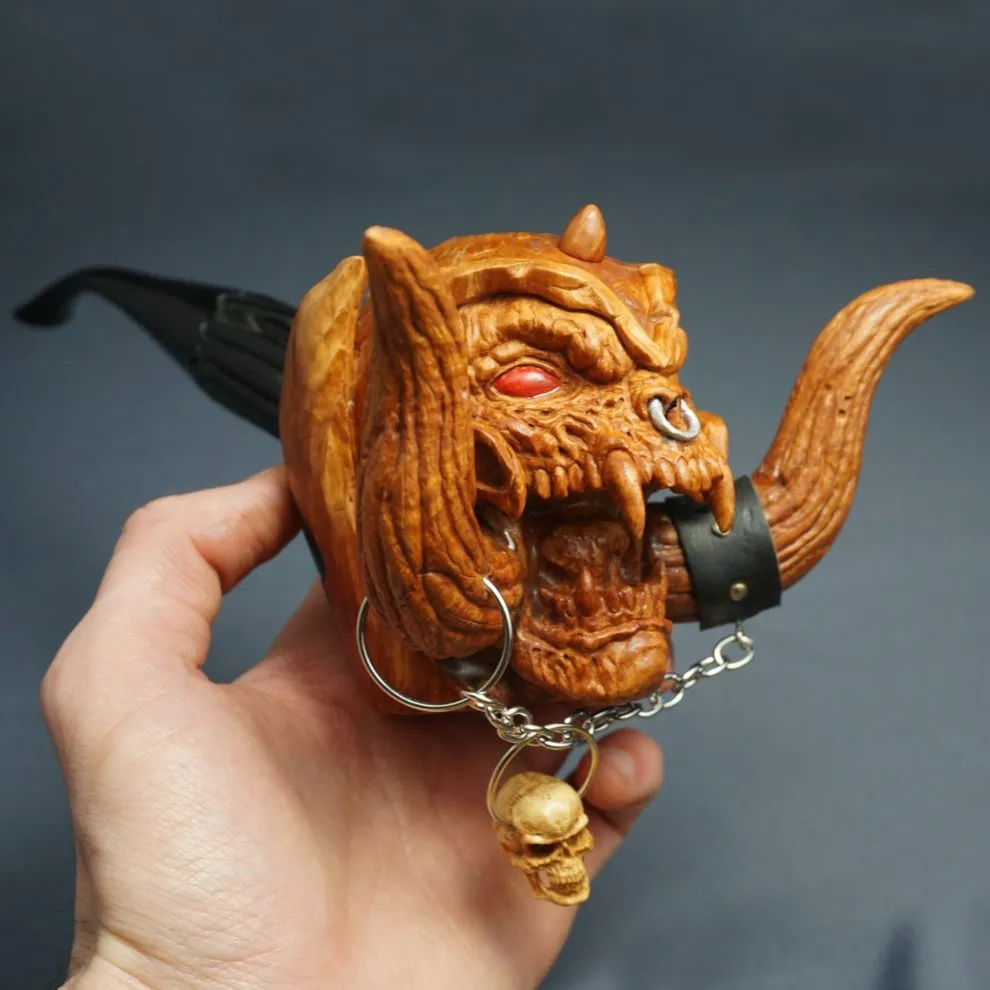 De magnifiques pipes sculptées en bois de bruyère de magnifiques pipes sculptees en bois de bruyere 22 de-magnifiques-pipes-sculptees-en-bois-de-bruyere-22.