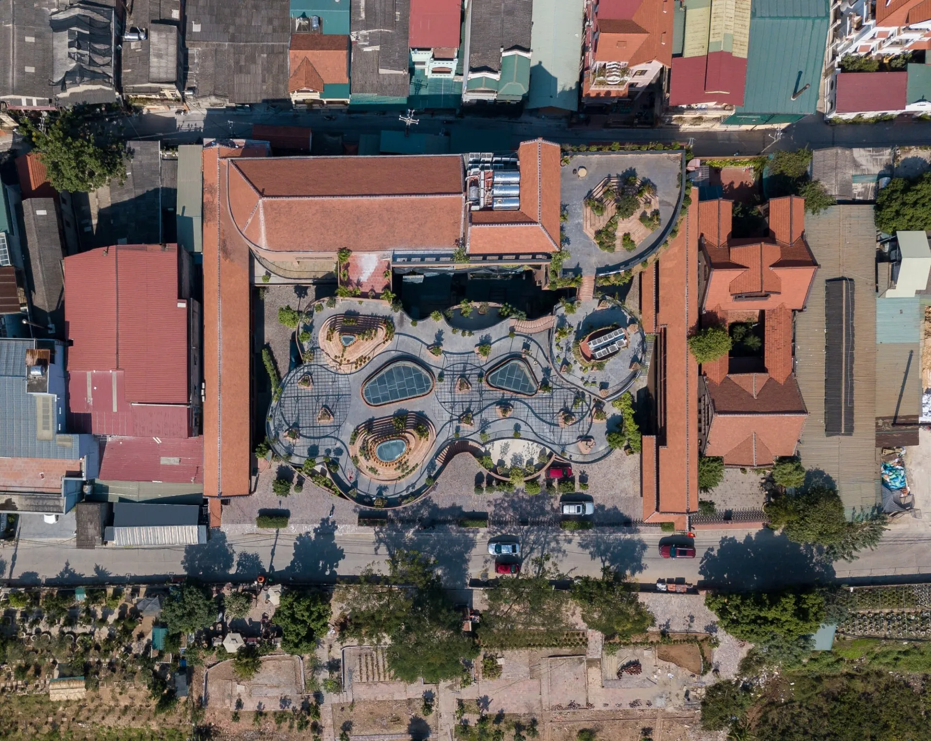 Un musée en forme de poterie au Vietnam un musee en forme de poterie au vietnam 7 un-musee-en-forme-de-poterie-au-vietnam-7