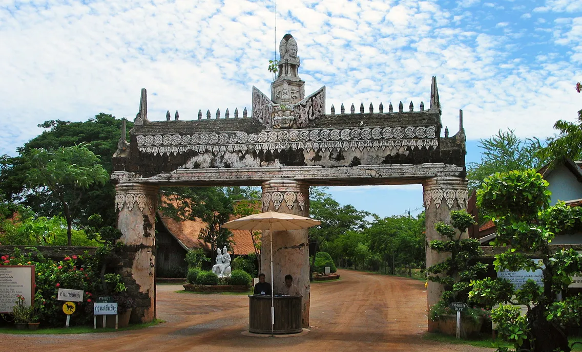 Ancien Siam, le gigantesque musée Muang Boran de Thaïlande ancien siam le gigantesque musee muang boran thailande 1 ancien-siam-le-gigantesque-musee-muang-boran-thailande-1