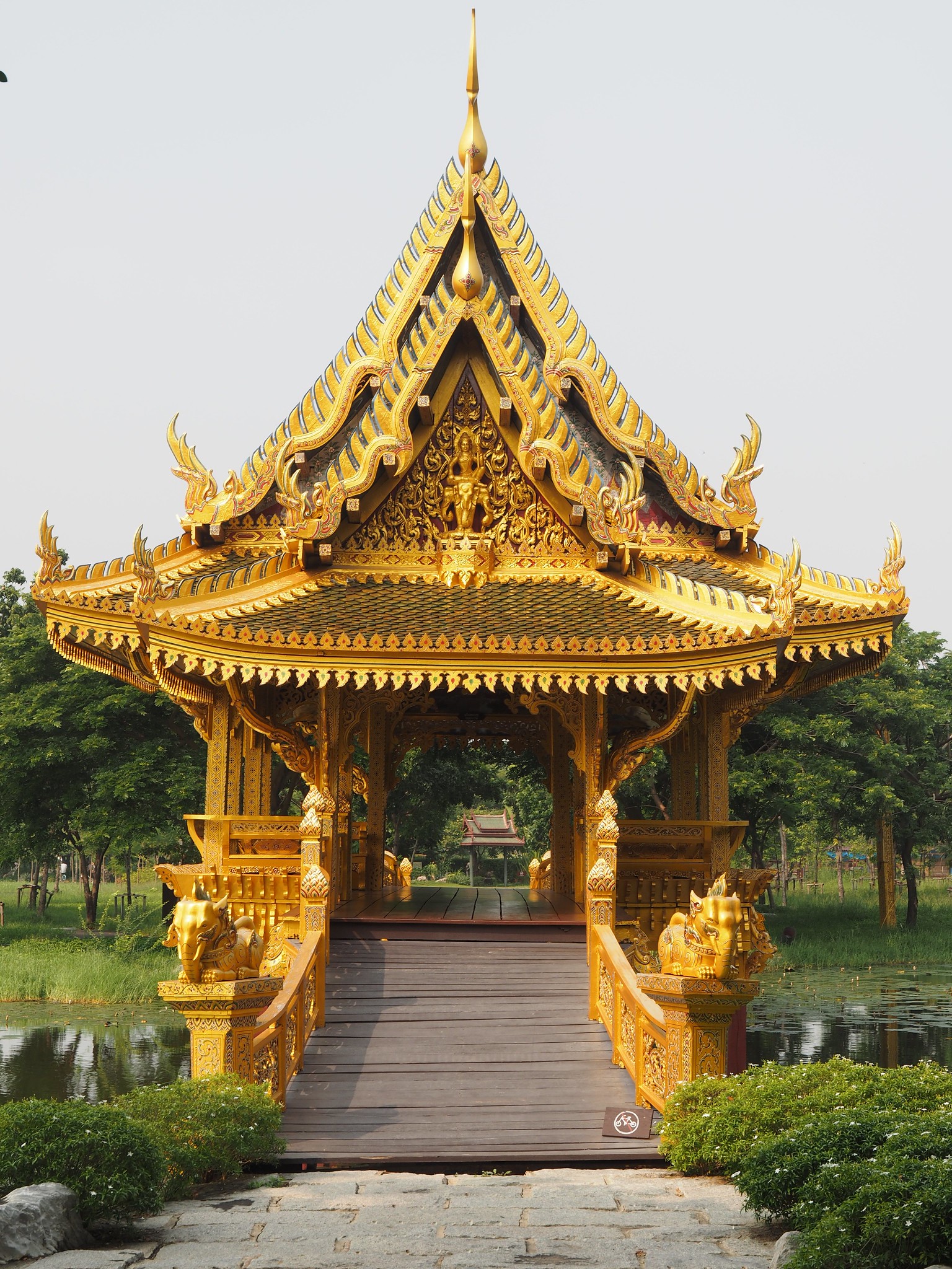 Ancien Siam, le gigantesque musée Muang Boran de Thaïlande ancien siam le gigantesque musee muang boran thailande 8 ancien-siam-le-gigantesque-musee-muang-boran-thailande-8