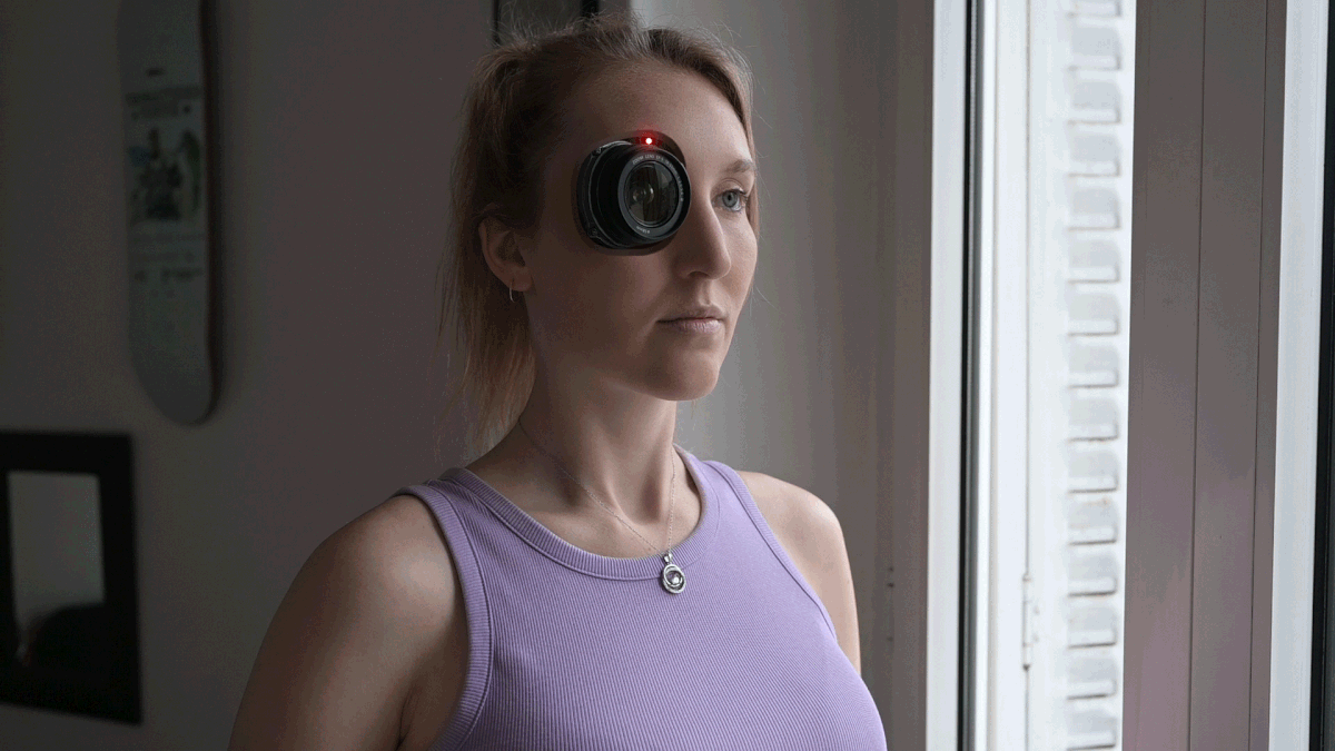 Des femmes androïdes en GIF des femmes androides en gif robot next door 11 des-femmes-androides-en-gif-robot-next-door-11