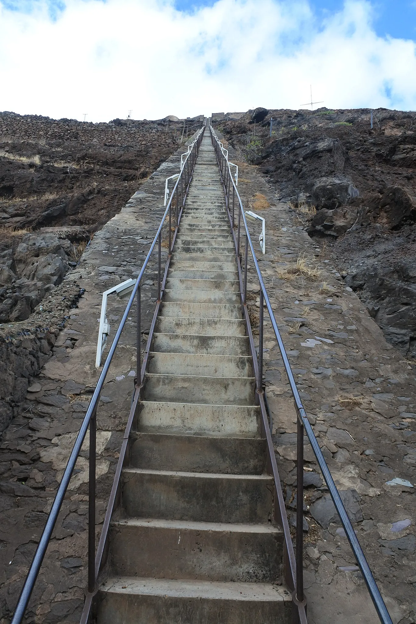 Jacob's Ladder, l'échelle de Jacob de l'île Sainte-Hélène jacobs ladder lechelle de jacobe ile sainte helene 2 jacobs-ladder-lechelle-de-jacobe-ile-sainte-helene-2
