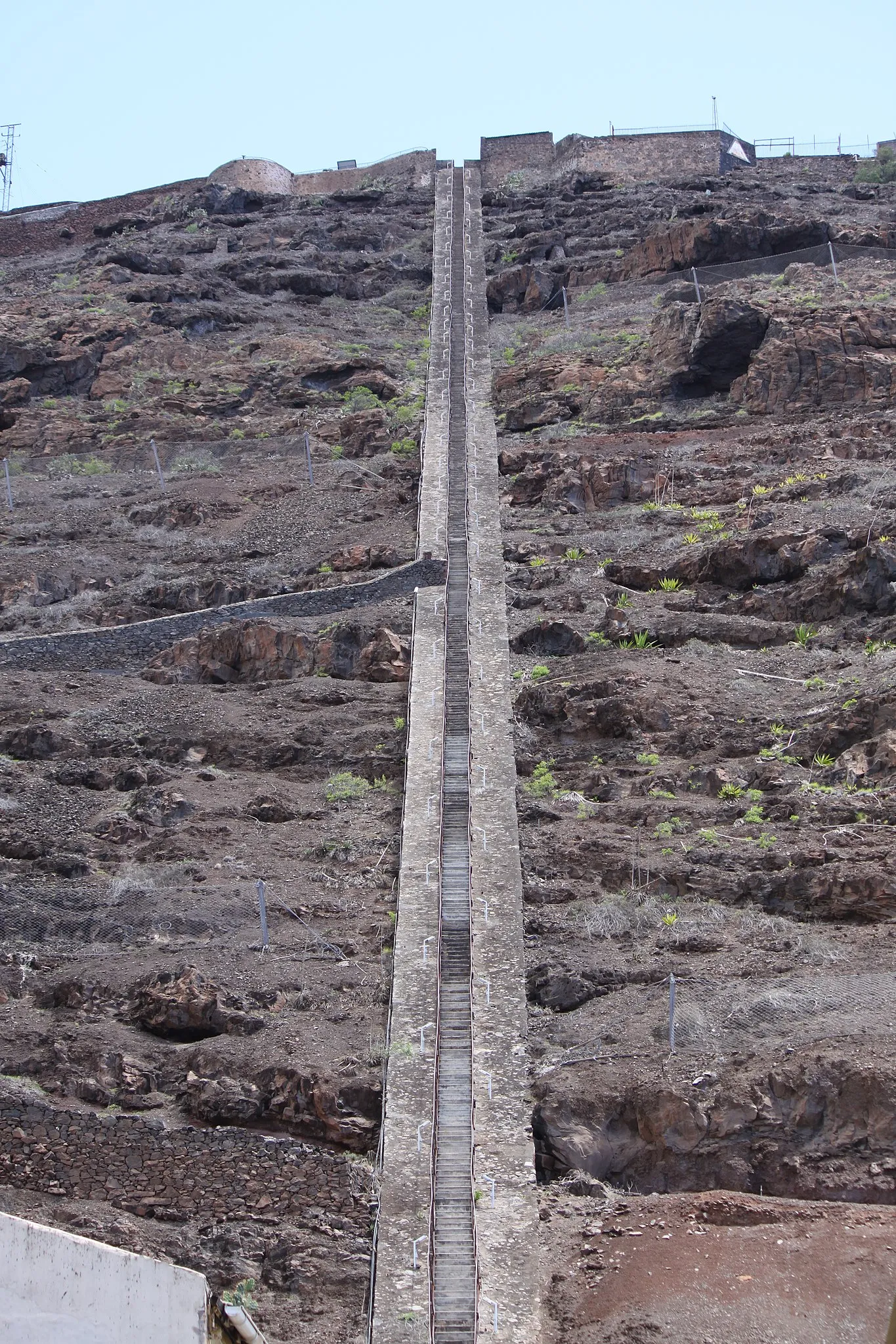 Jacob's Ladder, l'échelle de Jacob de l'île Sainte-Hélène jacobs ladder lechelle de jacobe ile sainte helene 6 jacobs-ladder-lechelle-de-jacobe-ile-sainte-helene-6.