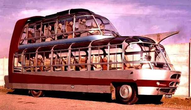 Le futuriste bus Cityrama de 1956 le futuriste bus cityrama Currus citroen u55 de 1956 2 le-futuriste-bus-cityrama-Currus-citroen-u55-de-1956-2