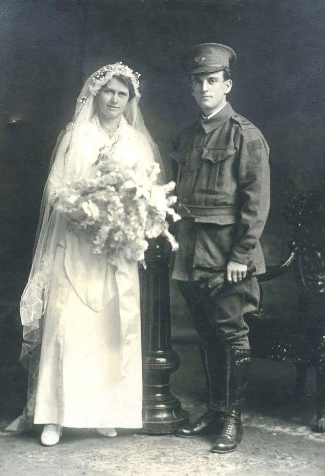 30 portraits vintage de mariées de guerre de la Grande Guerre 30 portraits vintage de mariees de guerre de la grande guerre wwi 24 30-portraits-vintage-de-mariees-de-guerre-de-la-grande-guerre-wwi-24