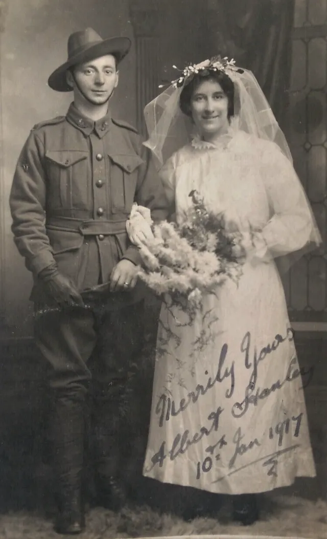 30 portraits vintage de mariées de guerre de la Grande Guerre 30 portraits vintage de mariees de guerre de la grande guerre wwi 27 30-portraits-vintage-de-mariees-de-guerre-de-la-grande-guerre-wwi-27