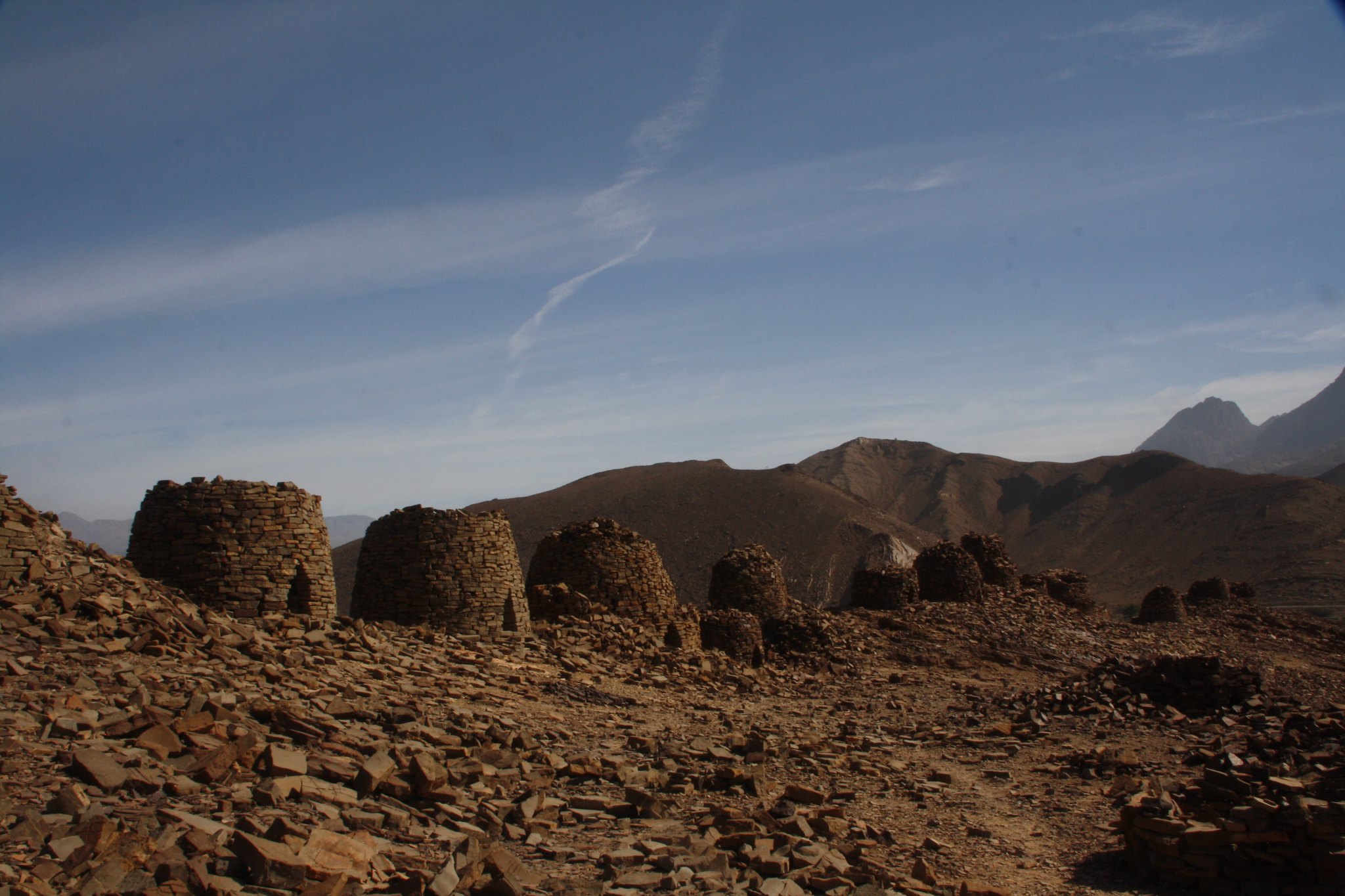 Les tombes en ruche de Al-Ayn les tombes en ruche de al ayn oman tholos 4 les-tombes-en-ruche-de-al-ayn-oman-tholos-4