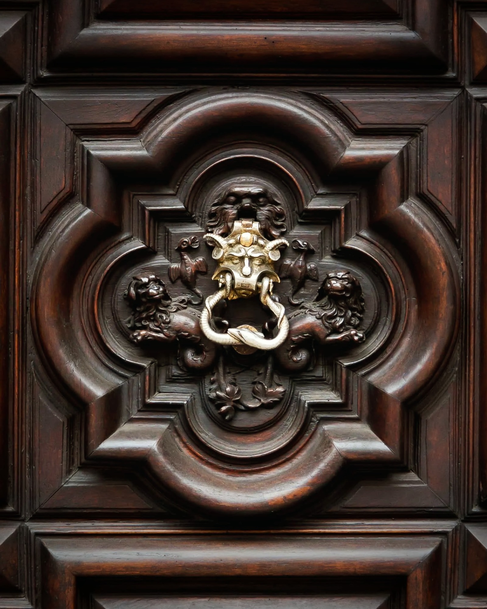 Portone del diavolo, la porte du diable de Turin portone del diavolo la porte du diable de turin italie 2 portone-del-diavolo-la-porte-du-diable-de-turin-italie-2