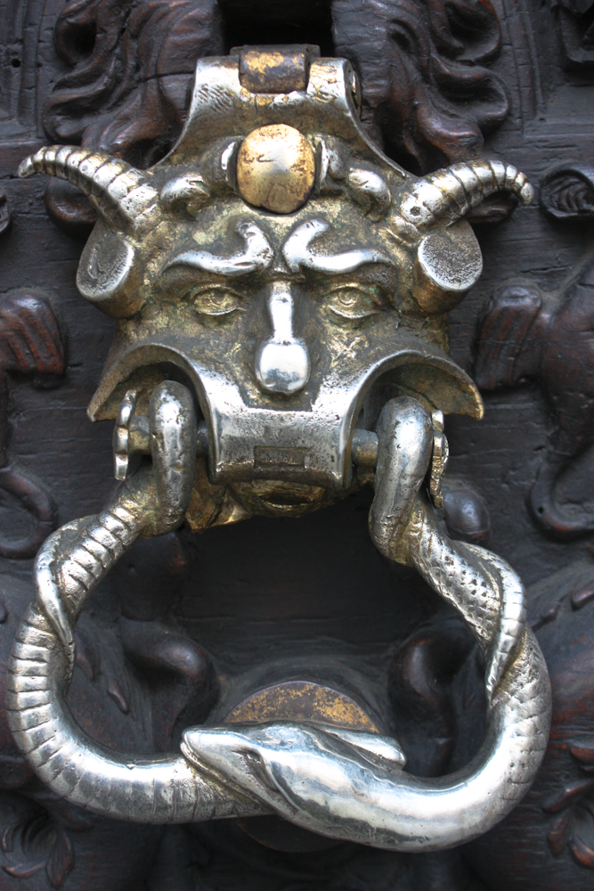 Portone del diavolo, la porte du diable de Turin portone del diavolo la porte du diable de turin italie 4 portone-del-diavolo-la-porte-du-diable-de-turin-italie-4