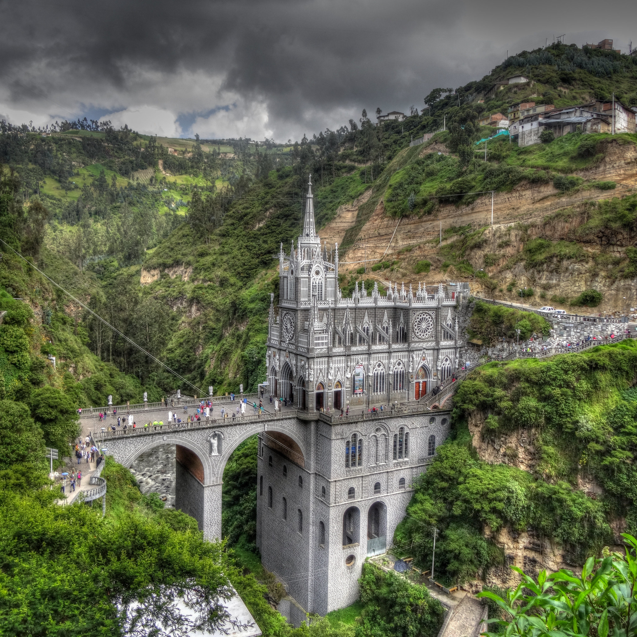 L'emblématique sanctuaire de Las Lajas en Colombie lemblematique sanctuaire de las lajas en colombie ipiales 7 lemblematique-sanctuaire-de-las-lajas-en-colombie-ipiales-7