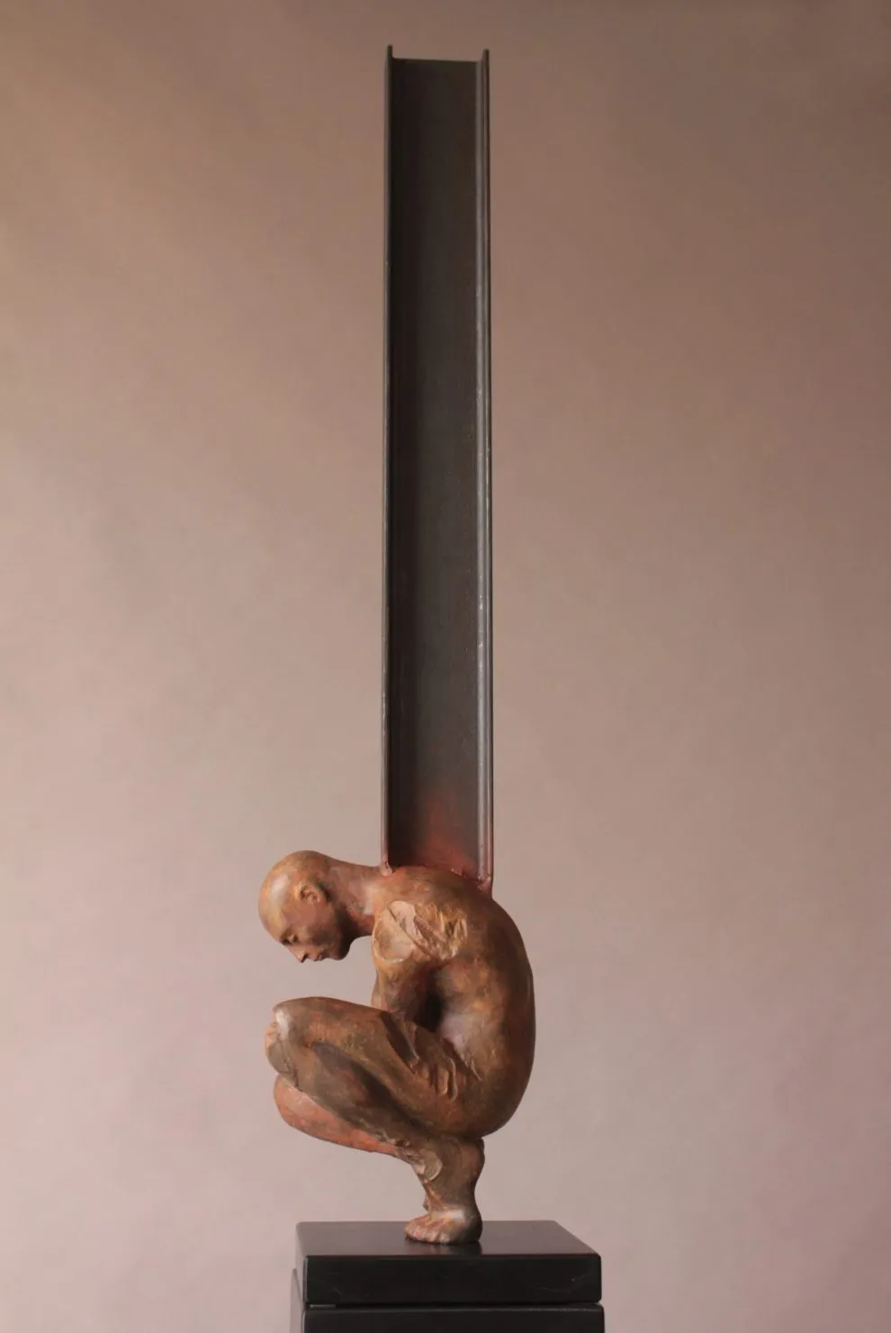 Corps et géométrie dans les sculptures de Rogério Timóteo corps et geometrie dans les sculptures de rogerio timoteo 6 corps-et-geometrie-dans-les-sculptures-de-rogerio-timoteo-6