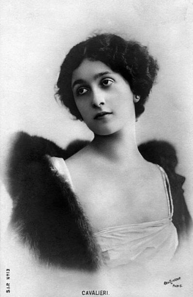 Quelques portraits de Lina Cavalieri, une des plus belles femmes du monde du début du XXème siècle quelques portraits de lina cavalieri une des plus belles femmes du monde du debut du xxeme siecle 11 quelques-portraits-de-lina-cavalieri-une-des-plus-belles-femmes-du-monde-du-debut-du-xxeme-siecle-11