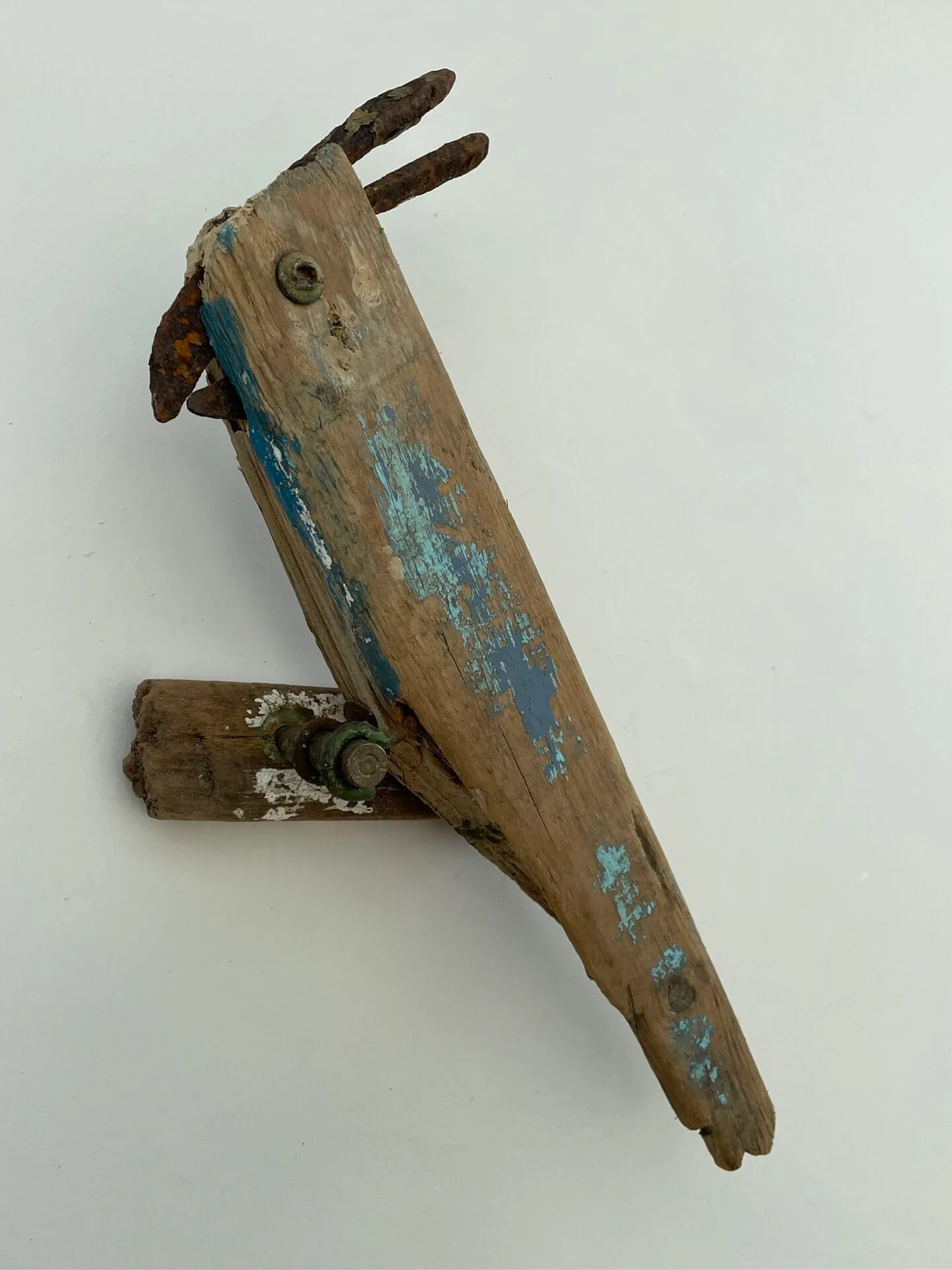 Quelques nouveaux animaux de bois flotté par Kirsty Elson quelques nouveaux animaux de bois flotte par kirsty elson 6 perroquet quelques-nouveaux-animaux-de-bois-flotte-par-kirsty-elson-6-perroquet.