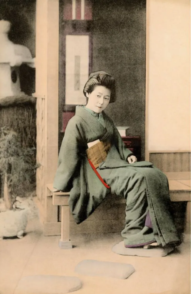 30 photos coloriées à la main de Ponta et Oen, deux geishas célèbres de la fin des années 1890 30 photos coloriees a la main de ponta et oen deux geishas celebres de la fin des annees 1890 18 30-photos-coloriees-a-la-main-de-ponta-et-oen-deux-geishas-celebres-de-la-fin-des-annees-1890-18