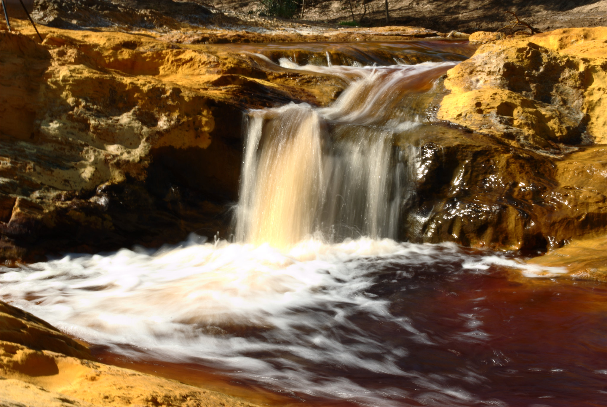 Le Rio Tinto, rivière rouge d'Espagne le rio tinto riviere rouge despagne andalousie helva 4 le-rio-tinto-riviere-rouge-despagne-andalousie-helva-4