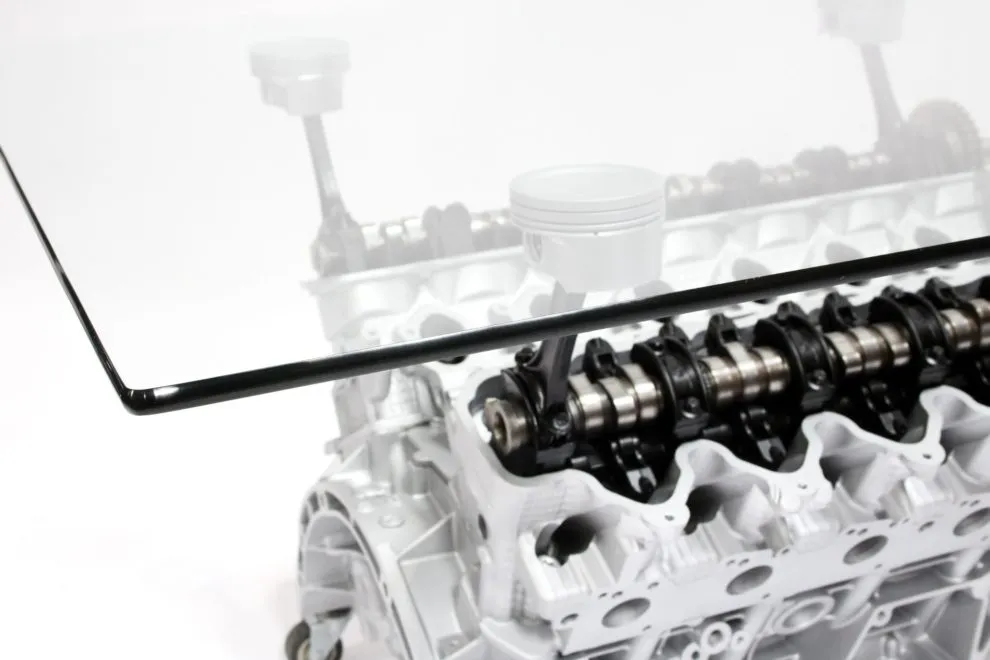 Un moteur en table de salon un moteur en table de salon mercedes benz m275 v12 2 un-moteur-en-table-de-salon-mercedes-benz-m275-v12-2.