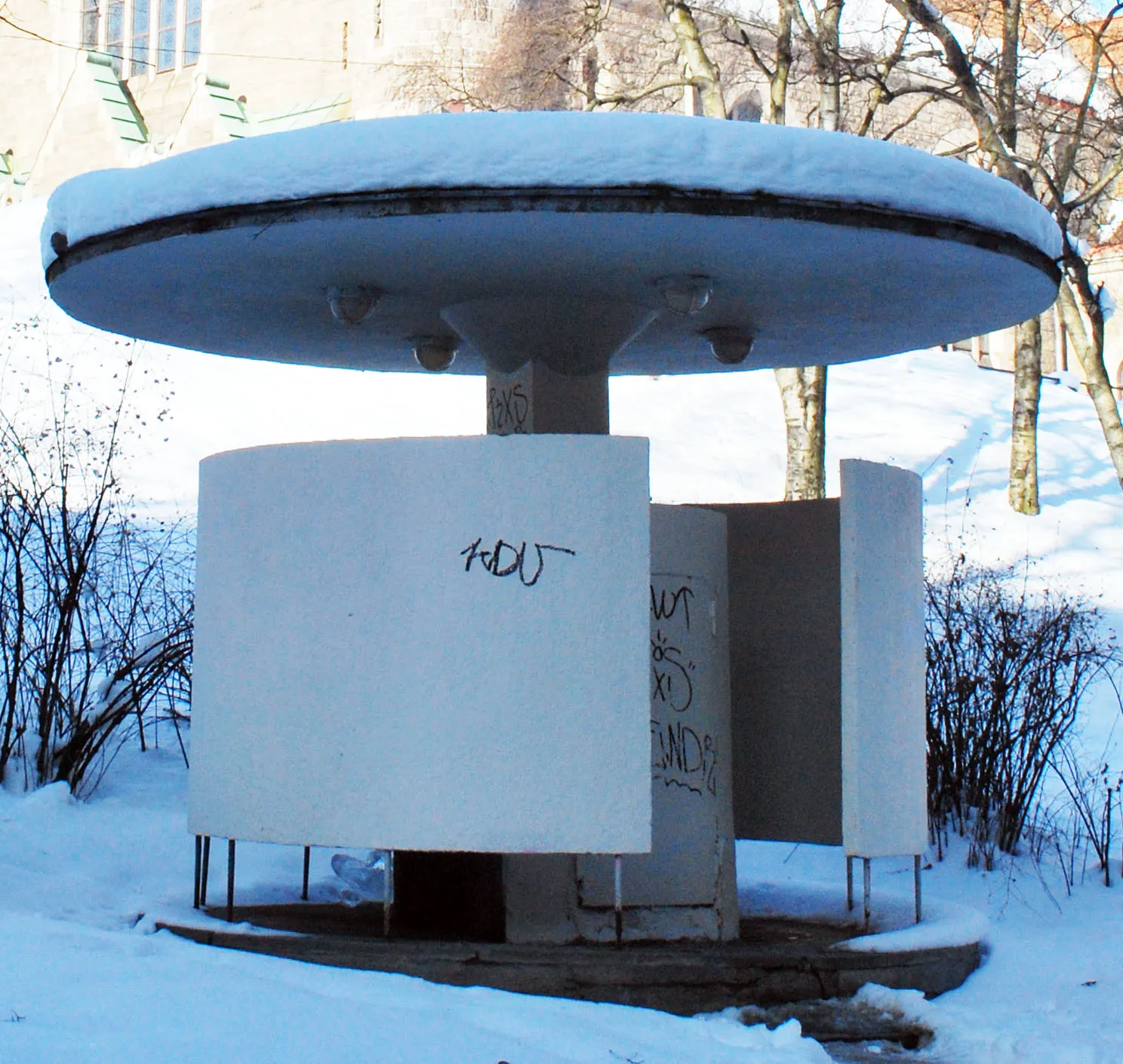 Kjærlighetskarusellen, l'urinoir Carrousel de l'Amour de Oslo kjaerlighetskarusellen lurinoir carrousel de l amour de oslo 4 kjaerlighetskarusellen-lurinoir-carrousel-de-l-amour-de-oslo-4.