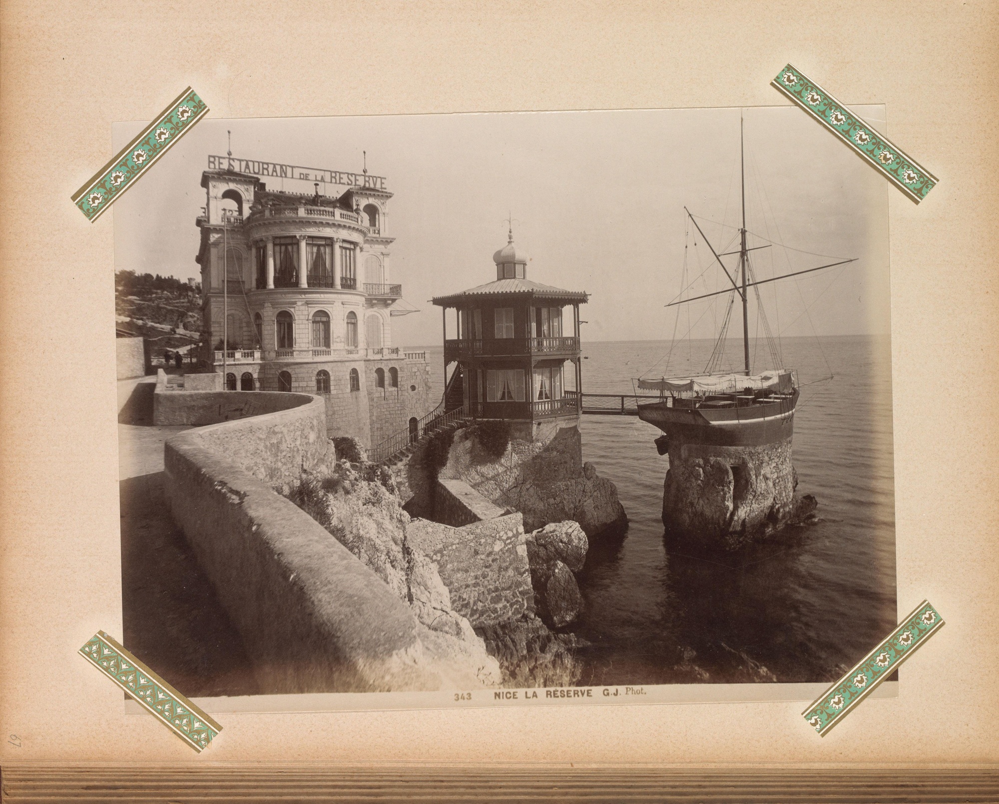 la reserve nice inflexible jean gilletta La Réserve de Nice avec L’Inflexible vers 1900, photographie de Jean Gilletta