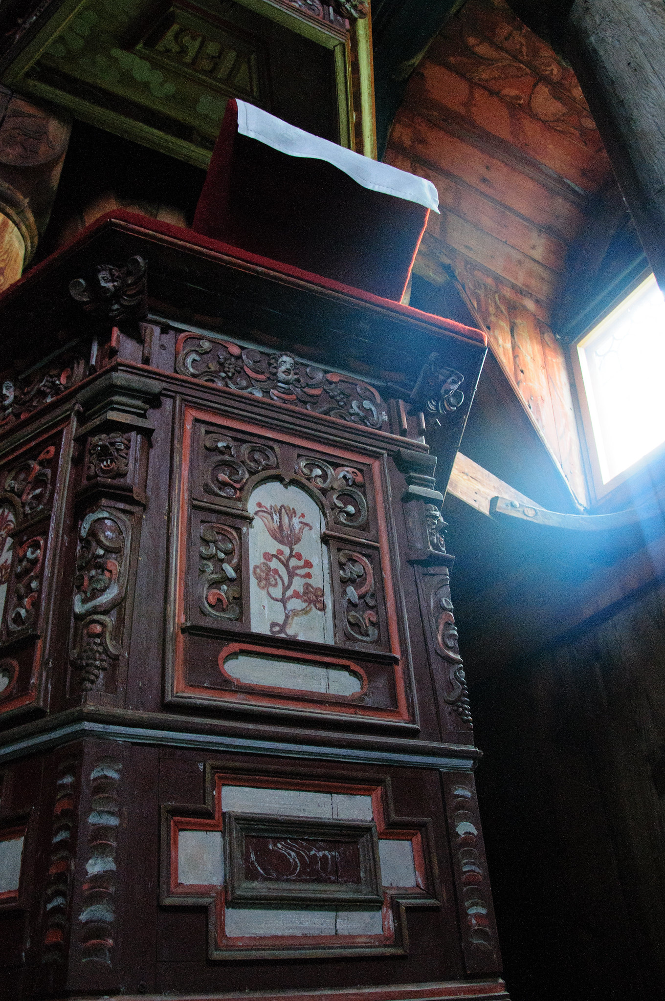 L'église de Urnes, plus vieille église viking de Norvège eglise de urnes plus vieille eglise viking de norvege 8 eglise-de-urnes-plus-vieille-eglise-viking-de-norvege-8