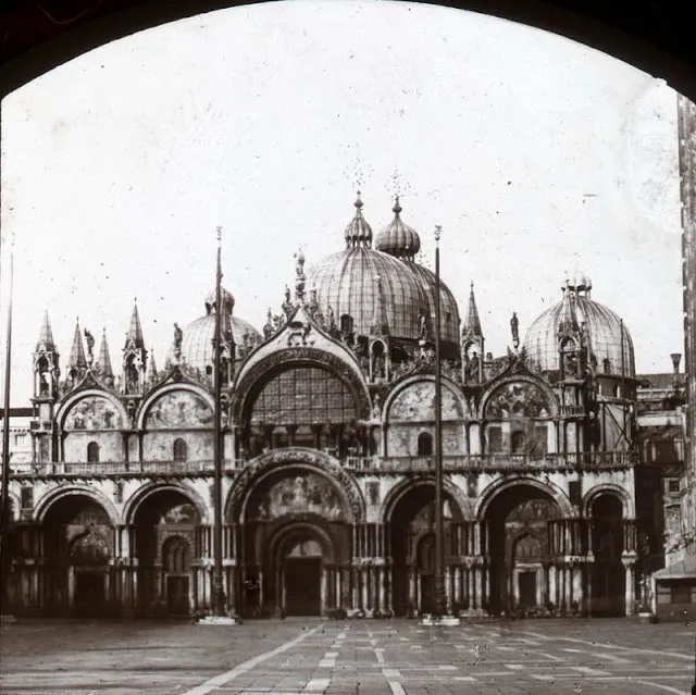 L'Europe du milieu du XIXème siècle sous l'objectif de Claude-Marie Ferrier europe du milieu du xixeme siecle claude marie ferrier 20 venise europe-du-milieu-du-xixeme-siecle-claude-marie-ferrier-20-venise.