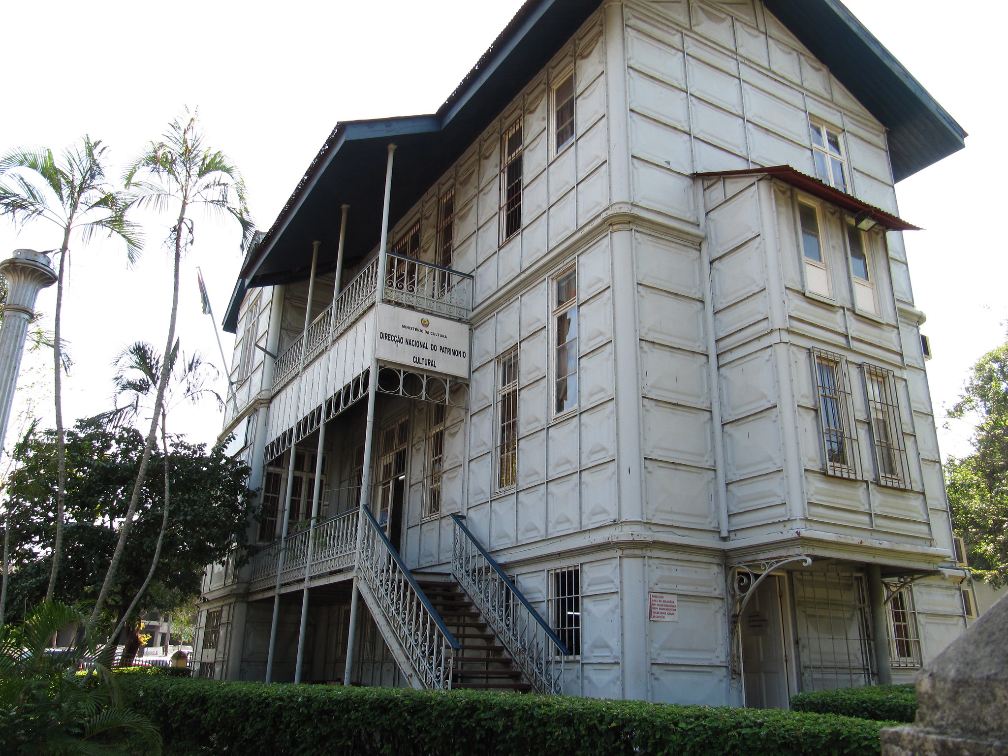 Casa de Ferro, la maison de fer de Maputo au Mozambique casa de ferro la maison de fer de maputo au mozambique 2 casa-de-ferro-la-maison-de-fer-de-maputo-au-mozambique-2