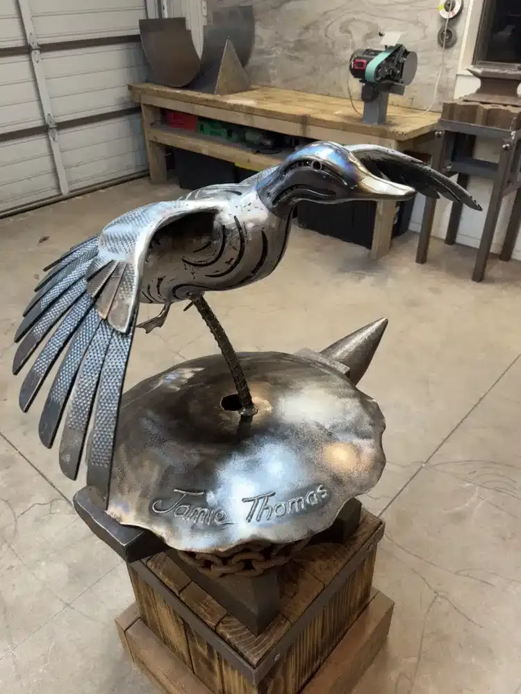 Des sculptures en fers à cheval et autres par Jamie Thomas des sculptures en fers a cheval et autres par jamie thomas 6 des-sculptures-en-fers-a-cheval-et-autres-par-jamie-thomas-6