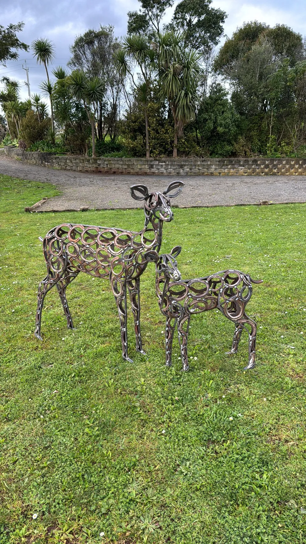 Des sculptures en fers à cheval et autres par Jamie Thomas des sculptures en fers a cheval et autres par jamie thomas 9 des-sculptures-en-fers-a-cheval-et-autres-par-jamie-thomas-9