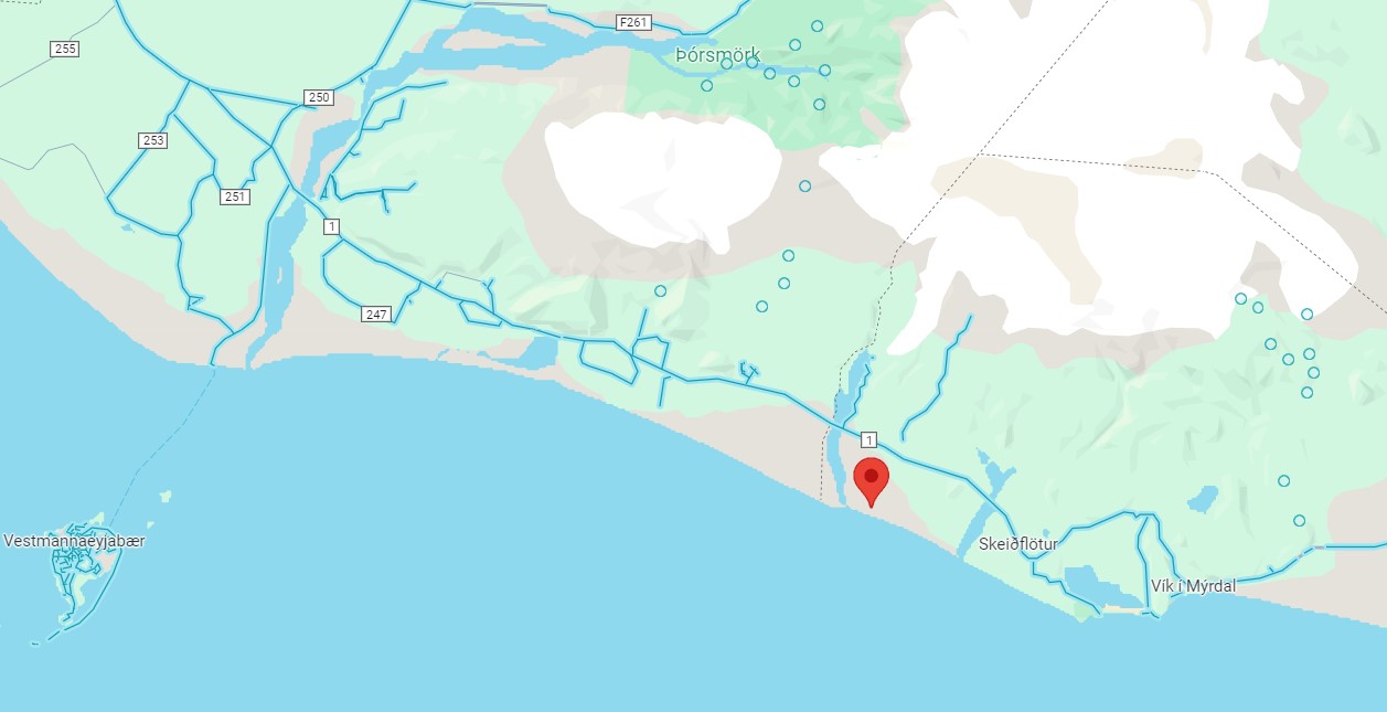 La fameuse épave d'avion sur une plage noire au Sólheimasandur en Islande epave d avion sur une plage noire au solheimasandur en islande dc 3 maps epave-d-avion-sur-une-plage-noire-au-solheimasandur-en-islande-dc-3-maps