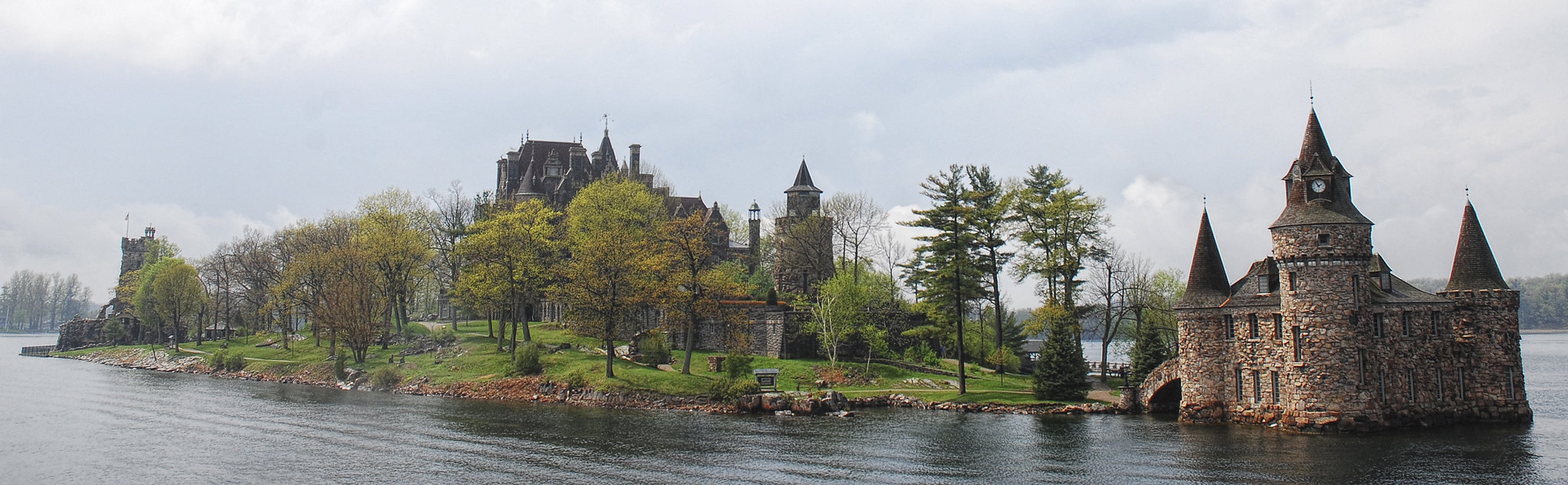 Le romantique Château de Boldt , amour et tragédie le romantique chateau de boldt amour et tragedie new york 3 le-romantique-chateau-de-boldt-amour-et-tragedie-new-york-3