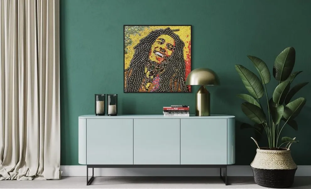 Des tableaux en capsules de bouteilles par Jeffrey A. Meszaro des tableaux en capsules de bouteilles par jeffrey a meszaro 12 bob marley des-tableaux-en-capsules-de-bouteilles-par-jeffrey-a-meszaro-12-bob-marley
