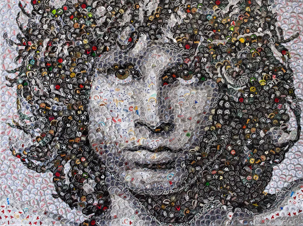 Des tableaux en capsules de bouteilles par Jeffrey A. Meszaro des tableaux en capsules de bouteilles par jeffrey a meszaro 25 jim morrison des-tableaux-en-capsules-de-bouteilles-par-jeffrey-a-meszaro-25-jim-morrison