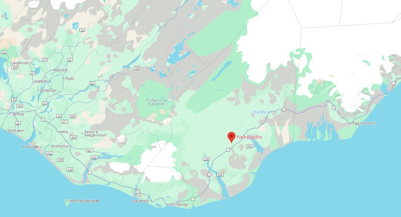 Le fantastique canyon de Fjaðrárgljúfur le fantastique canyon de fjadrargljufur islande maps le-fantastique-canyon-de-fjadrargljufur-islande-maps