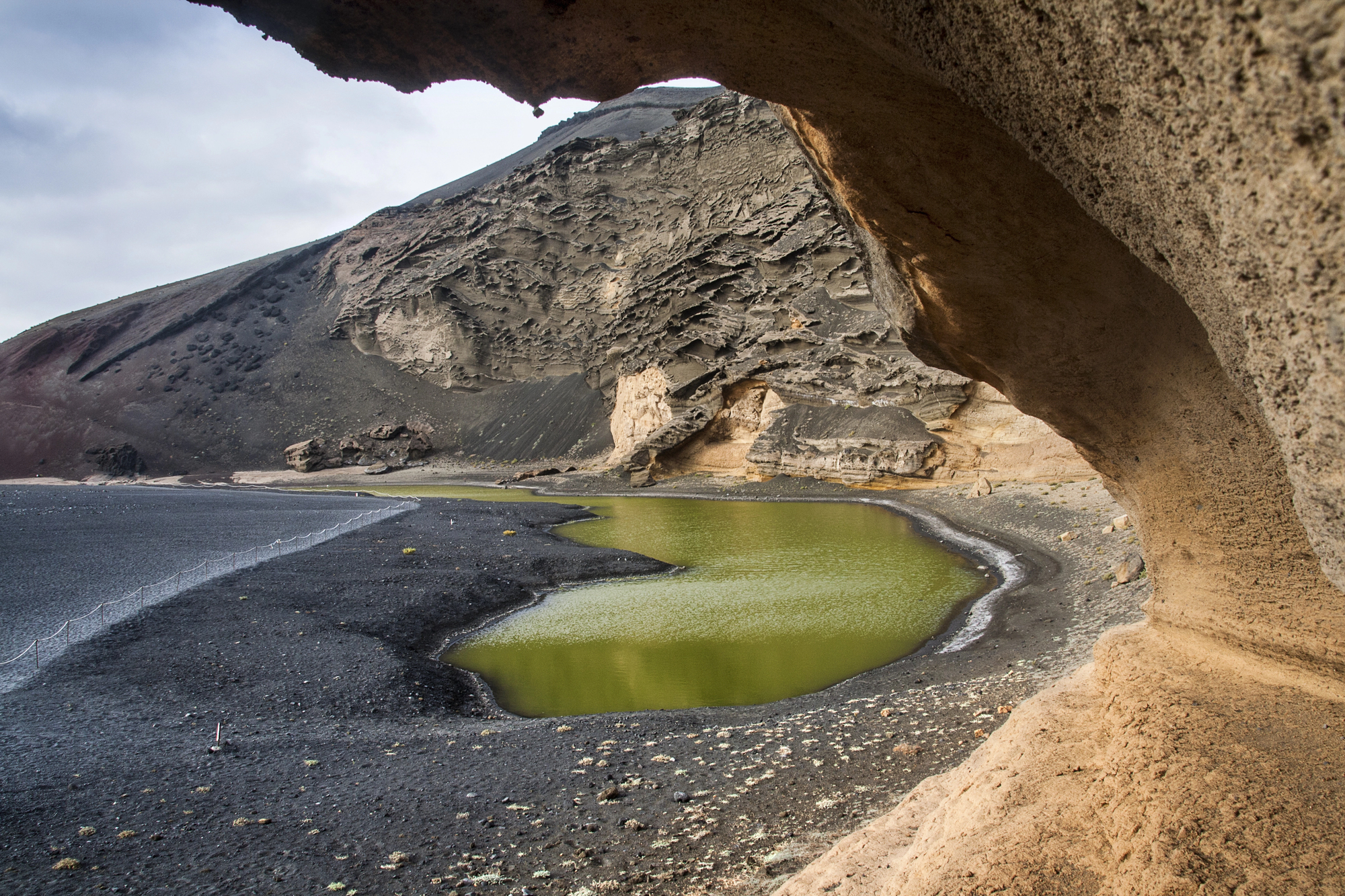 Charco Verde, la lagune verte de Lanzarote charco verde la lagune verte de lanzarote 4 charco-verde-la-lagune-verte-de-lanzarote-4