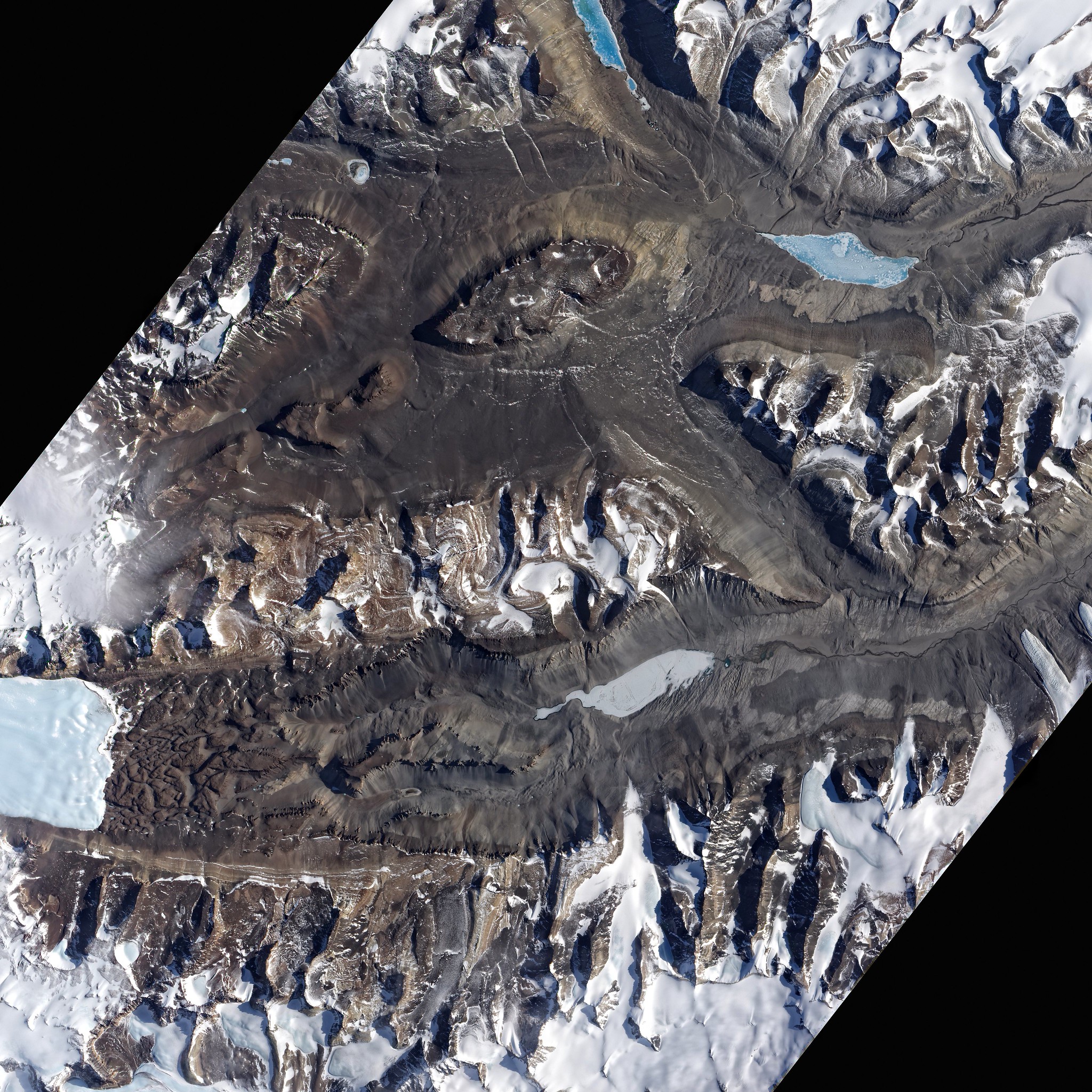 Le lac Don Juan, lac salé qui ne gèle jamais le lac don juan lac le plus sale du monde qui ne gele jamais 5 le-lac-don-juan-lac-le-plus-sale-du-monde-qui-ne-gele-jamais-5.