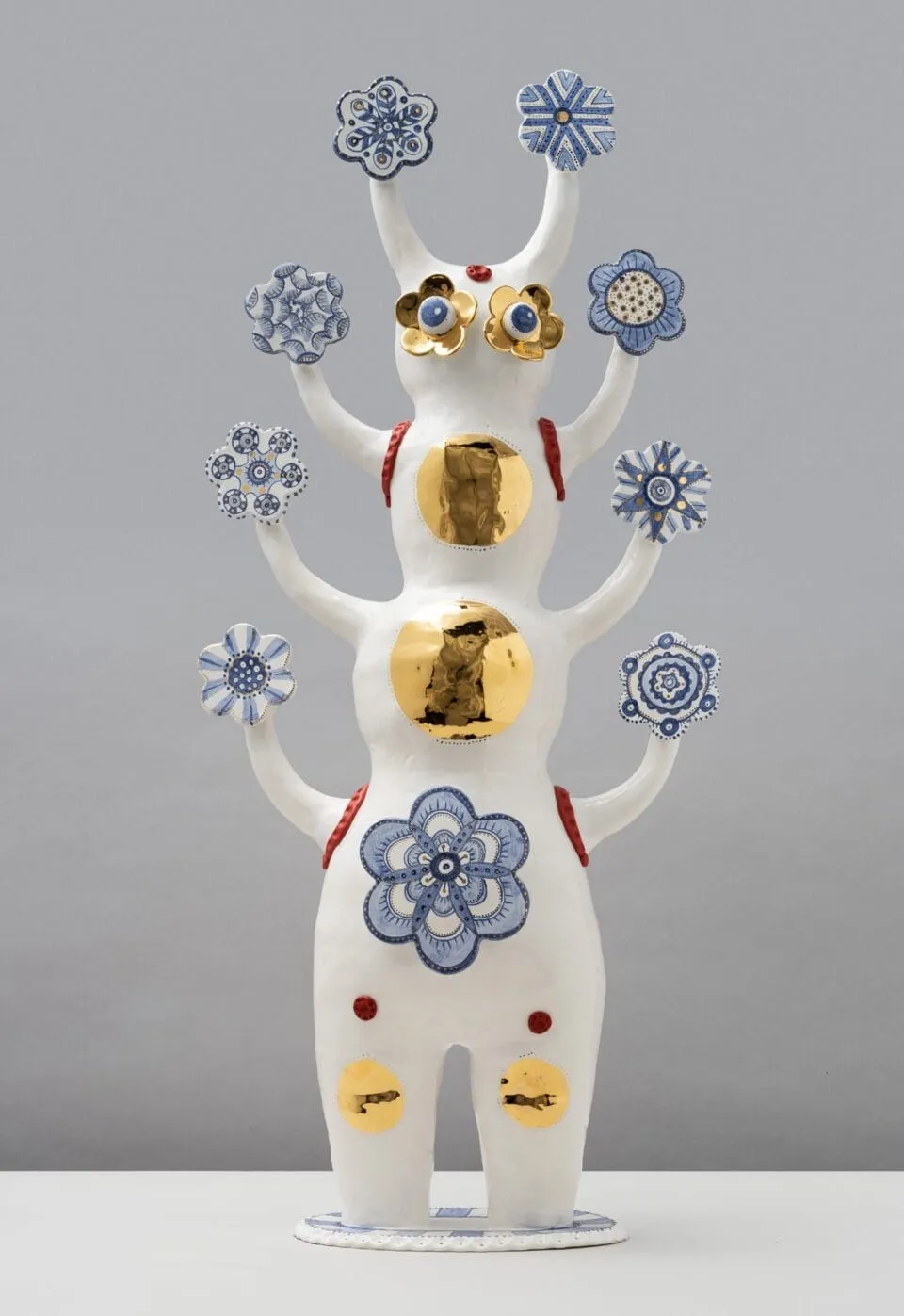 Les figurines de porcelaine positives de Vipoo Srivilasa les figurines de porcelaine positives de vipoo srivilasa 8 les-figurines-de-porcelaine-positives-de-vipoo-srivilasa-8