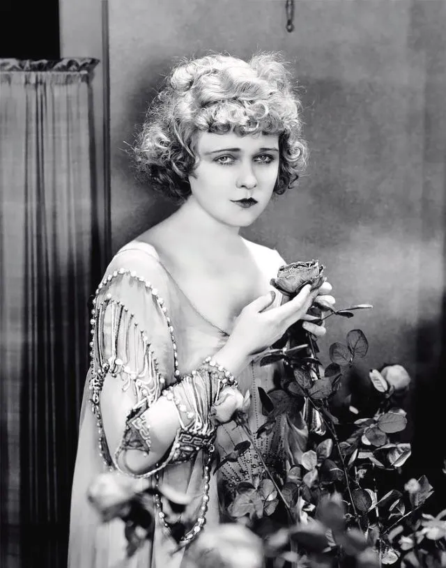 30 portraits de Wanda Hawley, étoile oubliée du cinéma muet 30 portraits de wanda hawley etoile oubliee du cinema muet 30 30-portraits-de-wanda-hawley-etoile-oubliee-du-cinema-muet-30