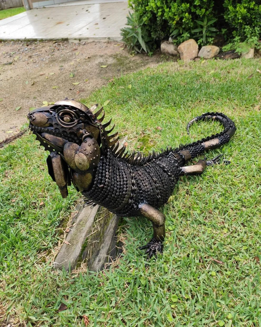 Michel Torres Costa : l’art du recyclage métallique au service de la sculpture michel torres costa lart du recyclage metallique au service de la sculpture 17 michel-torres-costa-lart-du-recyclage-metallique-au-service-de-la-sculpture-17