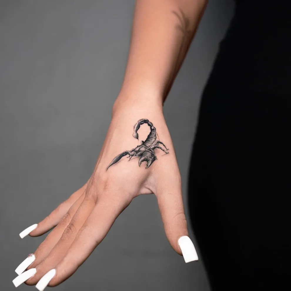 Tatu Panda, célèbre artiste du tatouage hyperréaliste de Miami Tatu panda celebre artiste du tatouage hyperrealiste de miami 26 Tatu-panda-celebre-artiste-du-tatouage-hyperrealiste-de-miami-26