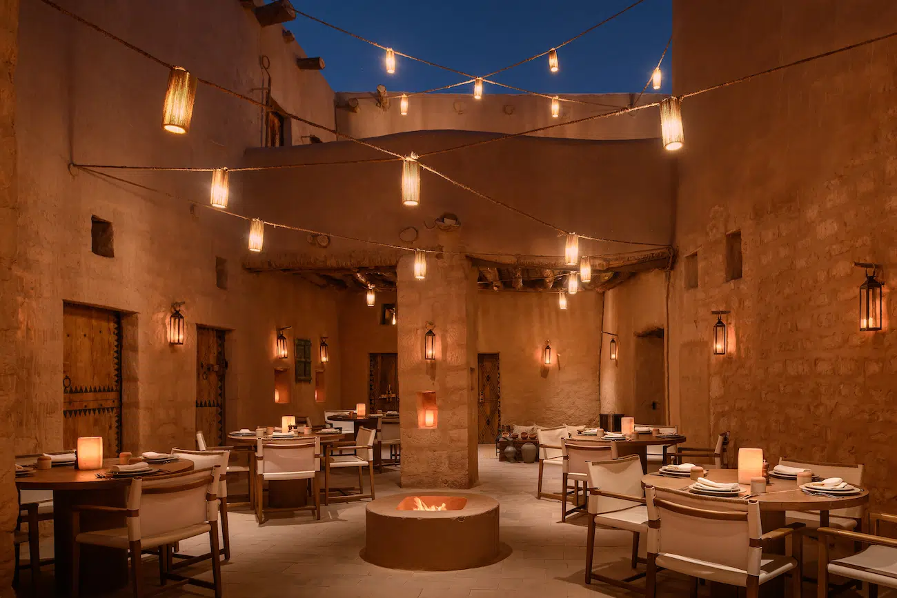 Dar Tantora The House Hotel : un hôtel insolite et authentique à AlUla, éclairé à la bougie dar tantora the house hotel un hotel insolite et authentique a alula eclaire a la bougie 7 dar-tantora-the-house-hotel-un-hotel-insolite-et-authentique-a-alula-eclaire-a-la-bougie-7