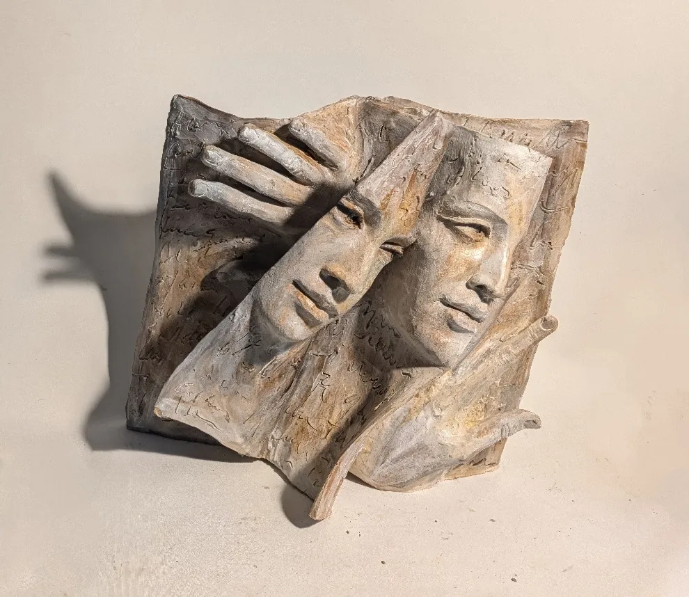 Des visages sculptés dans des pages : l'art étonnant de Paola Grizi des visages sculptes dans des pages lart etonnant de paola grizi 16 des-visages-sculptes-dans-des-pages-lart-etonnant-de-paola-grizi-16