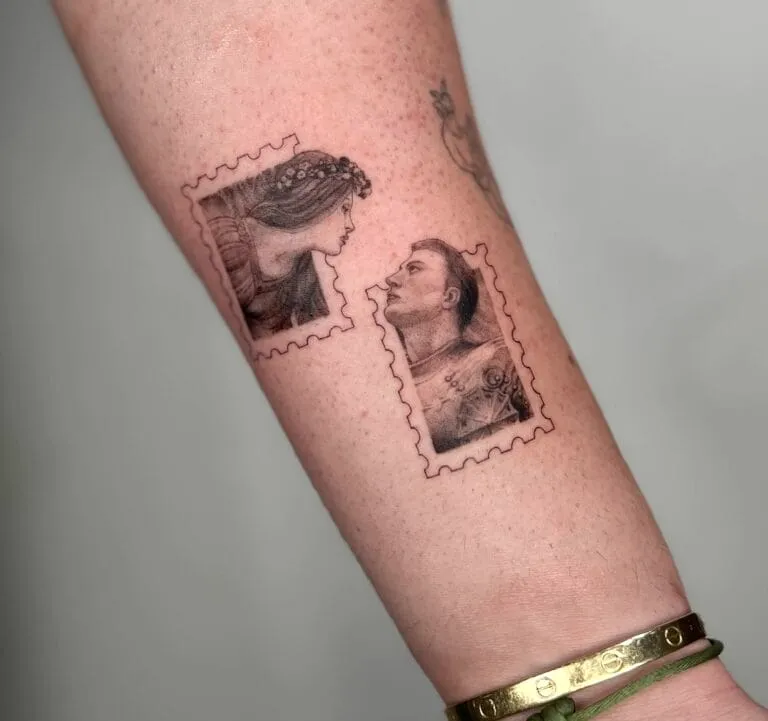 Les tatouages timbres d'Ash Aurich : mini chefs-d'œuvre sur la peau les tatouages timbres dash aurich mini chefs doeuvre sur la peau 2 les-tatouages-timbres-dash-aurich-mini-chefs-doeuvre-sur-la-peau-2